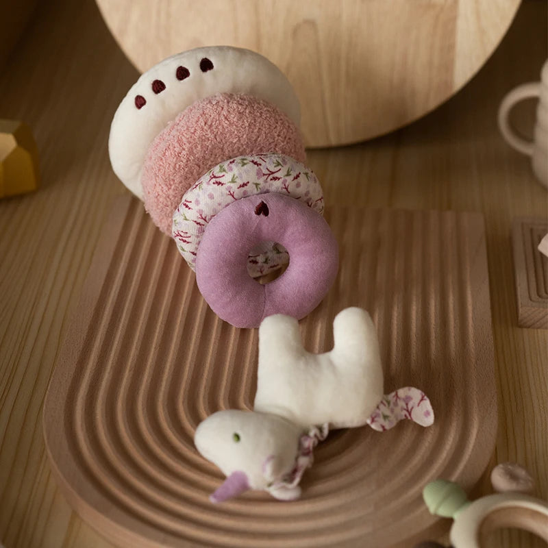 Anneaux à empiler en peluche — Licorne ou Dinosaure