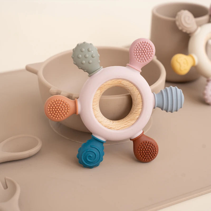 Anneau de dentition à six textures — Bois et silicone
