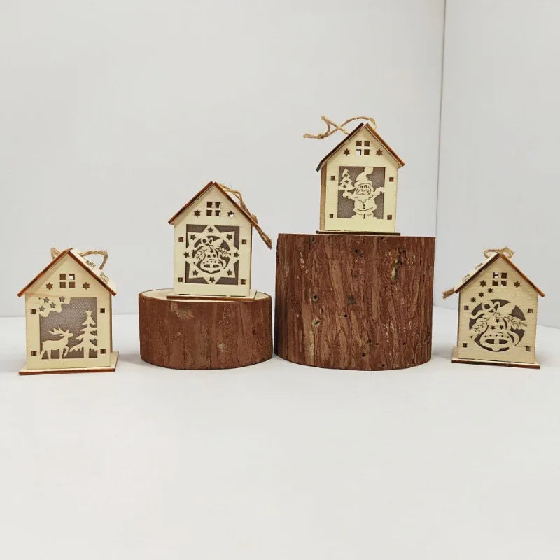 Petites maisons de Noël en bois — Décorations de table