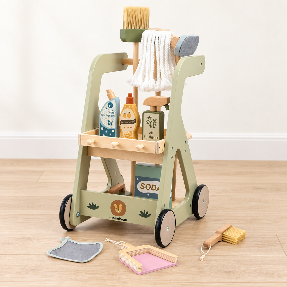Chariot de ménage en bois avec accessoires — Mamabrum