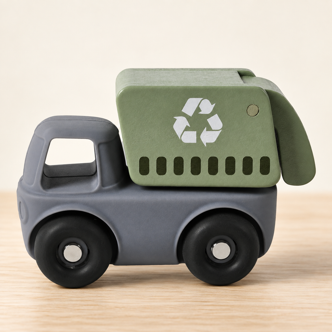 Petits véhicules à faire rouler — Modèles au choix — Camion de recyclage