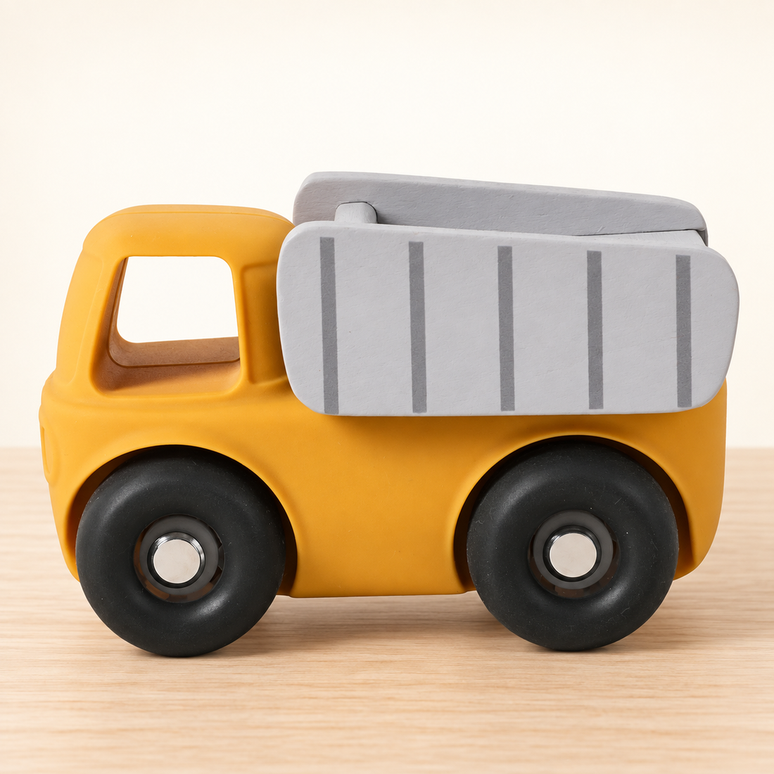 Petits véhicules à faire rouler — Modèles au choix — Camion benne
