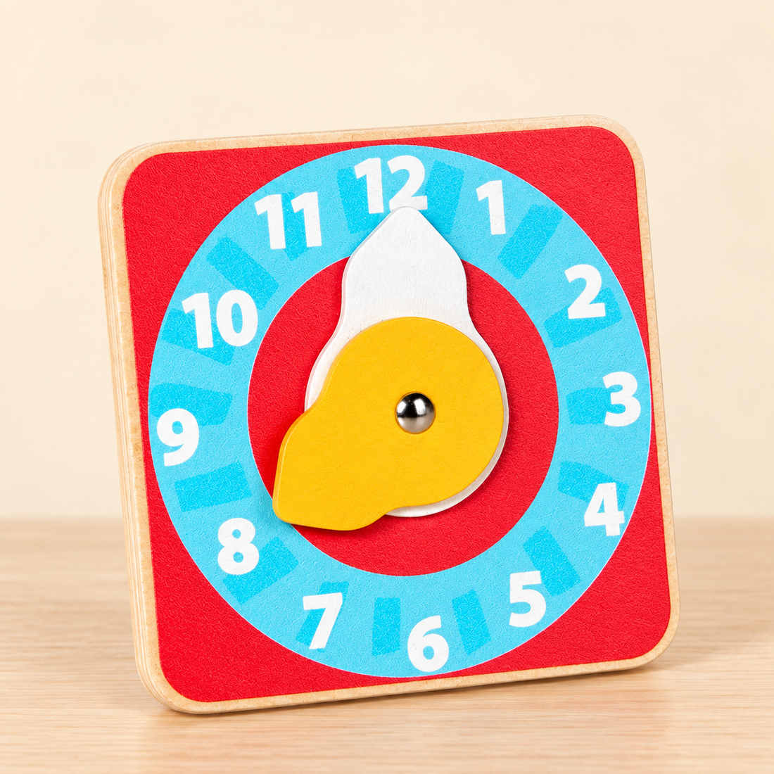 Modules d’activités en bois — Engrenages, formes et gestes — Horloge
